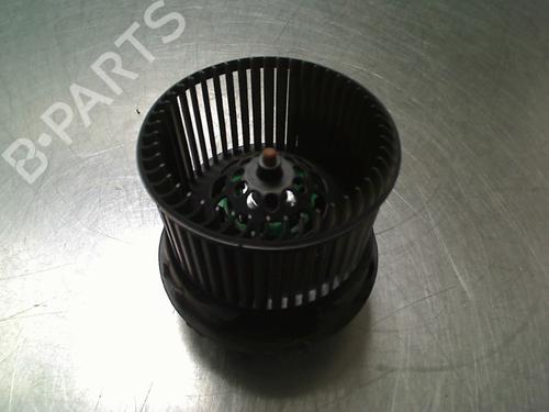 Used Heater blower motor Heater blower motor PEUGEOT 107 (PM_, PN_) 1.0 (68 hp) 34689114 34689114