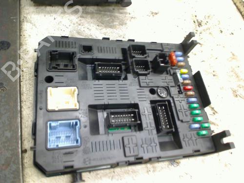 Used Fuse box Fuse box 34672753 34672753