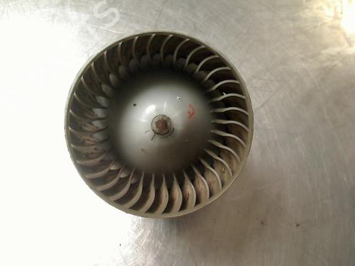 heater-blower-motor-land-rover-discovery-iii-l319-2004-2005-2006-2007-2008-2009-34685511 main image