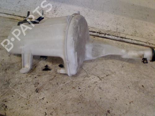 windscreen-washer-tank-toyota-yaris-_p1_-1999-2000-2001-2002-2003-2004-2005-34672958 main image