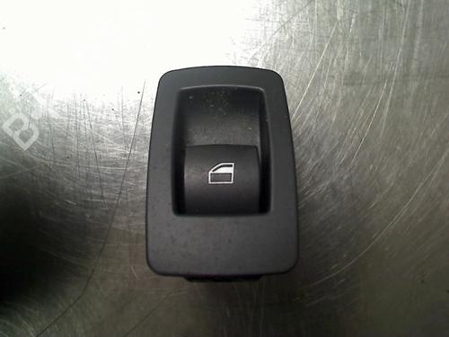 switch-bmw-1-e87-2003-2004-2005-2006-2007-2008-2009-2010-2011-2012-2013-34689229 main image