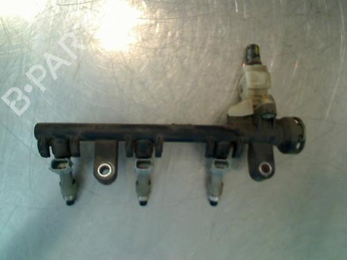 Used Injection rail Injection rail CITROËN C1 (PM_, PN_) 1.0 (68 hp) 34678563 34678563
