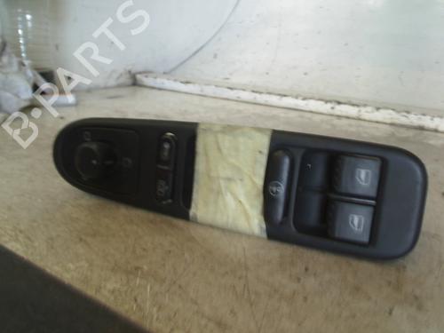 switch-seat-leon-1m1-1999-2000-2001-2002-2003-2004-2005-2006-34665707 main image