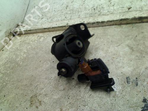 Used Engine mount Engine mount TOYOTA COROLLA (_E12_) 1.8 VVTL-i TS (ZZE123) (192 hp) 34673233 34673233