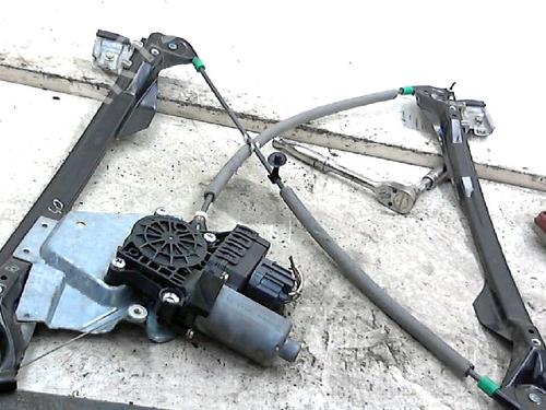Used Front right window mechanism Front right window mechanism FORD FOCUS I (DAW, DBW) 1.8 TDCi (115 hp) 34653253 34653253
