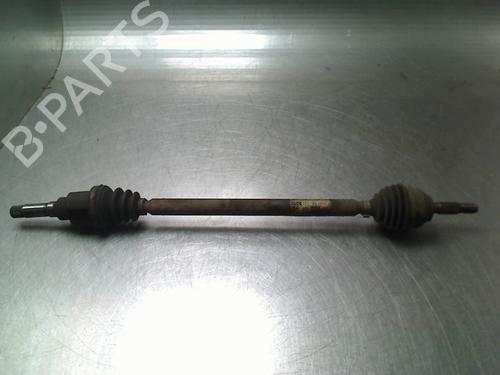 Used Right front driveshaft Right front driveshaft CITROËN C2 (JM_) 1.1 (60 hp) 34689861 34689861