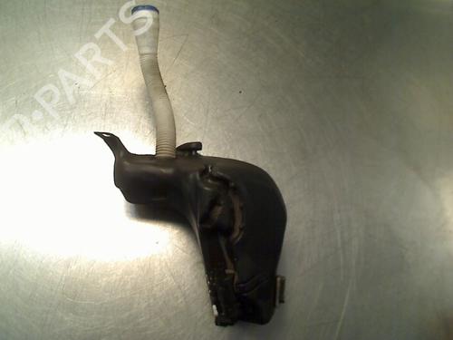 Used Windscreen washer tank Windscreen washer tank 39469980 39469980