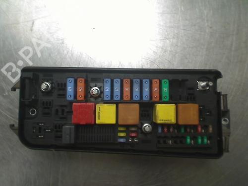 Used Fuse box Fuse box OPEL VECTRA C GTS (Z02) 1.8 (F68) (140 hp) 34685845 34685845