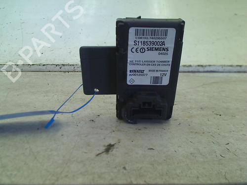 Used Electronic module Electronic module RENAULT GRAND SCÉNIC II (JM0/1_) 2.0 (135 hp) 34668106 34668106