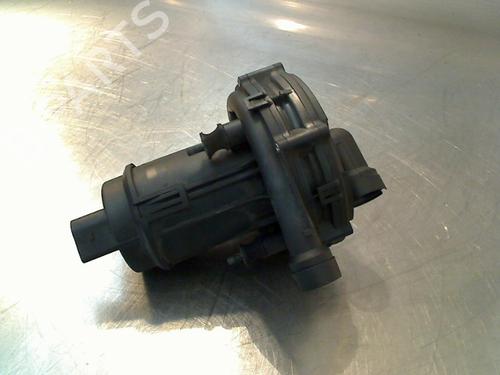 Used Secondary air pump Secondary air pump VW NEW BEETLE (9C1, 1C1) 2.0 (115 hp) 34678449 34678449