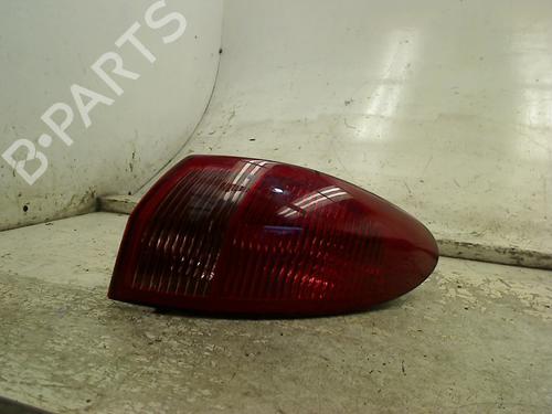 Used Right taillight Right taillight ALFA ROMEO 147 (937_) 1.9 JTDM 8V (937.AXD1A, 937.AXU1A, 937.BXU1A) (120 hp) 34663105 34663105