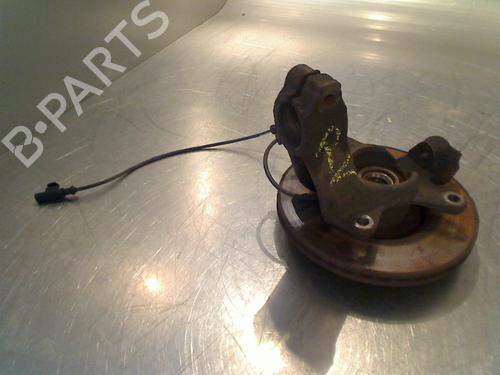 Used Right front steering knuckle Right front steering knuckle CITROËN C1 (PM_, PN_) 1.0 (68 hp) 34681439 34681439