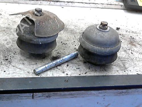 Used Engine mount Engine mount MERCEDES-BENZ 124 T-Model (S124) 230 TE Cat (124.083) (132 hp) 34653421 34653421