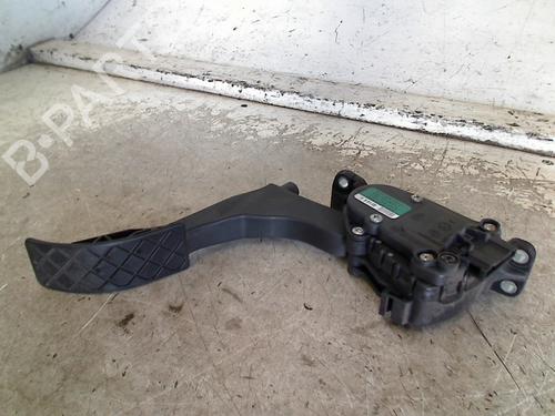 Pedal Pedal SEAT IBIZA III (6L1) 1.4 16V (75 hp) 34665272 34665272