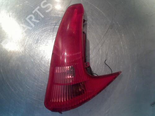 right-taillight-peugeot-206-sw-2ek-2002-34681382 main image