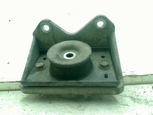 Used Engine mount Engine mount RENAULT MASTER II Bus (JD) 2.8 dTI (JD0B, JD0F, JD1B, JD1F) (114 hp) 34651415 34651415