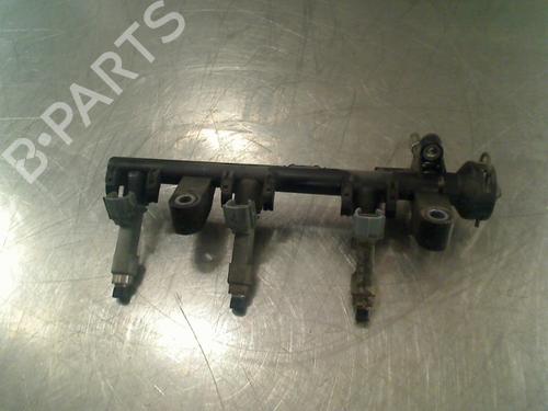 Used Injection rail Injection rail 34682100 34682100