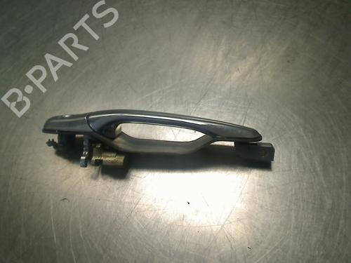 Used Front left exterior door handle Front left exterior door handle VOLVO V50 (545) 2.4 (170 hp) 34687555 34687555