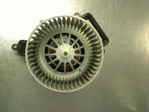 Used Heater blower motor Heater blower motor PEUGEOT 3008 I MPV (0U_) 1.6 VTi (120 hp) 34722619 34722619