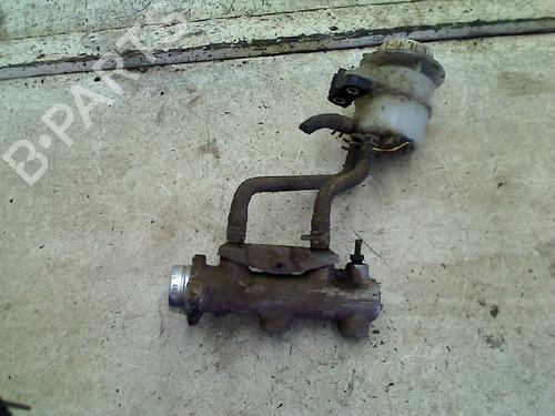 Used Brake master cylinder Brake master cylinder MITSUBISHI OUTLANDER I (CU_W) 2.0 (CU2W) (136 hp) 34674693 34674693