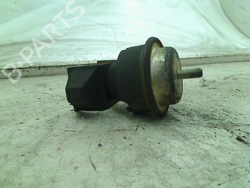 Used Engine mount Engine mount PEUGEOT 306 Hatchback (7A, 7C, N3, N5) 1.4 (75 hp) 34652042 34652042