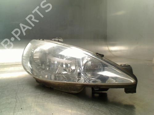 Used Right headlight Right headlight PEUGEOT 206 Hatchback (2A/C) 1.4 i (75 hp) 34688315 34688315