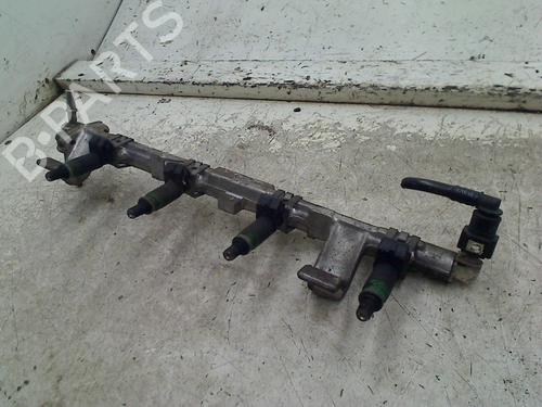 Used Injection rail Injection rail 34666731 34666731
