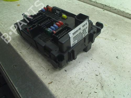 Used Fuse box Fuse box PEUGEOT 206 Hatchback (2A/C) 1.4 i (75 hp) 34667883 34667883