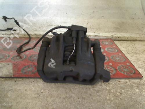 Used Right front brake caliper Right front brake caliper MERCEDES-BENZ C-CLASS (W202) C 180 (202.018) (122 hp) 34661609 34661609