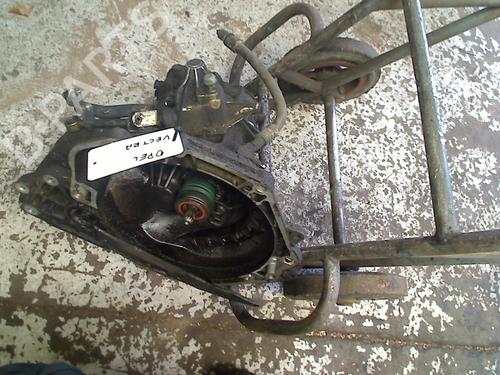 Used Gearbox Gearbox OPEL VECTRA B (J96) 1.6 i (F19) (75 hp) 34656352 34656352