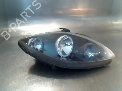 Used Right headlight Right headlight SEAT ALTEA (5P1) 1.6 (102 hp) 34682904 34682904