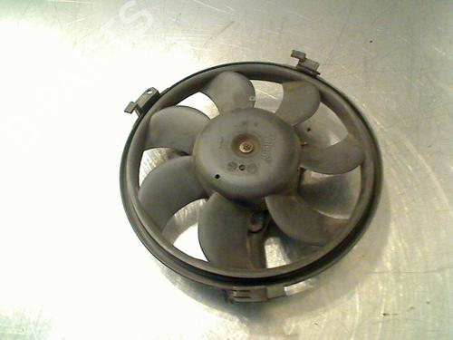 radiator-fan-vw-passat-b5-3b2-1996-1997-1998-1999-2000-2001-34679131 main image