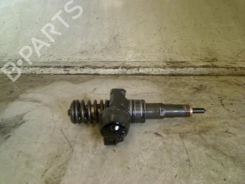 Used Injector Injector VW CADDY III Box Body/MPV (2KA, 2KH, 2CA, 2CH) 1.9 TDI (105 hp) 34671828 34671828
