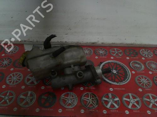 Used Brake master cylinder Brake master cylinder VW TRANSPORTER T5 Van (7HA, 7HH, 7EA, 7EH) 1.9 TDI (85 hp) 34660325 34660325