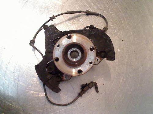 Used Right front steering knuckle Right front steering knuckle FIAT PANDA (169_) 1.1 (169.AXA1A) (54 hp) 34680961 34680961