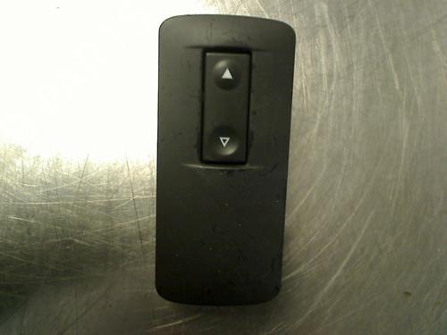 switch-opel-signum-hatchback-z03-2003-2004-2005-2006-2007-2008-34691802 main image