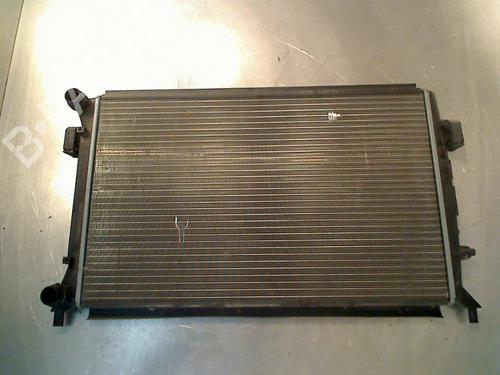 Used Water radiator Water radiator VW TOURAN (1T1, 1T2) 2.0 FSI (150 hp) 34679745 34679745