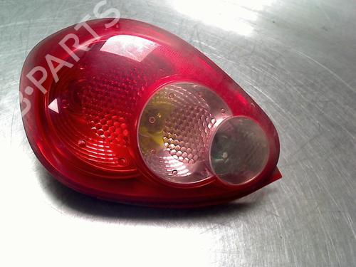 Farolim direito Farolim direito TOYOTA AYGO (_B1_) 1.0 (KGB10_, KGB10R) (68 hp) 34687112 34687112