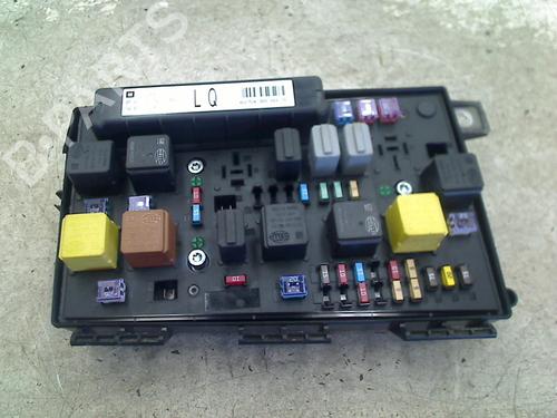 Used Fuse box Fuse box OPEL ASTRA H (A04) 1.3 CDTI (L48) (90 hp) 34667333 34667333