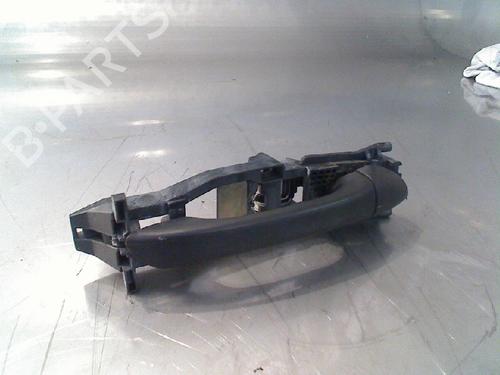 front-right-exterior-door-handle-mercedes-benz-c-class-w203-2000-2001-2002-2003-2004-2005-2006-2007-34676508 main image