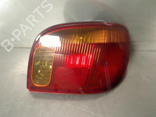 Used Right taillight Right taillight TOYOTA YARIS (_P1_) 1.3 (SCP12_, SCP13_, SCP12R, SCP13R) (87 hp) 34685413 34685413