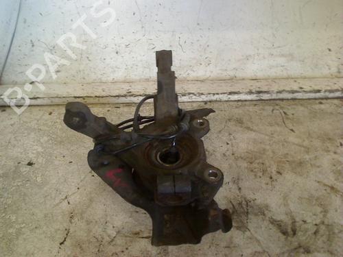 Used Left front steering knuckle Left front steering knuckle LANCIA YPSILON (843_) 1.3 D Multijet (843.AXH1A, 843.AXE1A) (105 hp) 34672215 34672215