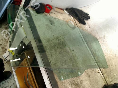 front-right-door-window-peugeot-307-3ac-2000-2001-2002-2003-2004-2005-2006-2007-2008-2009-2010-2011-2012-34656836 main image