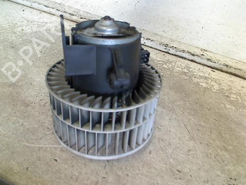 Used Heater blower motor Heater blower motor MERCEDES-BENZ VANEO (414) 1.6 (414.700) (82 hp) 34664941 34664941