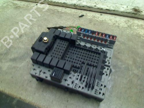 Used Fuse box Fuse box VOLVO S60 I (384) 2.4 T (200 hp) 34668816 34668816