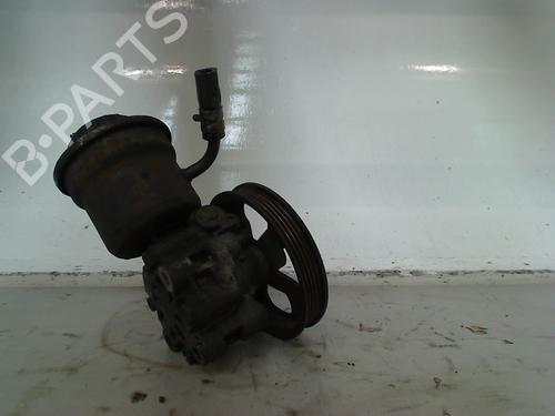 Used Steering pump Steering pump TOYOTA YARIS (_P1_) 1.0 (SCP10_, SCP10R) (68 hp) 34660117 34660117