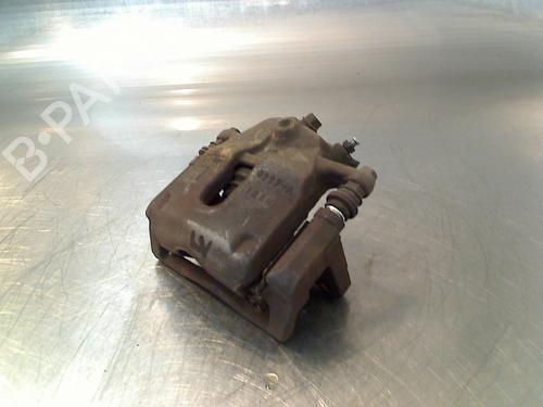 Used Left front brake caliper Left front brake caliper SUZUKI SWIFT III (MZ, EZ) 1.3 (RS413, ZC11S) (92 hp) 34678210 34678210