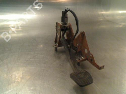 Pedal freno Pedal freno NISSAN MICRA III (K12) 1.2 16V (80 hp) 34683232 34683232