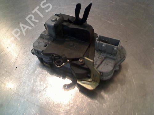 Used Front left lock Front left lock CITROËN XSARA (N1) 1.6 i (88 hp) 34679325 34679325