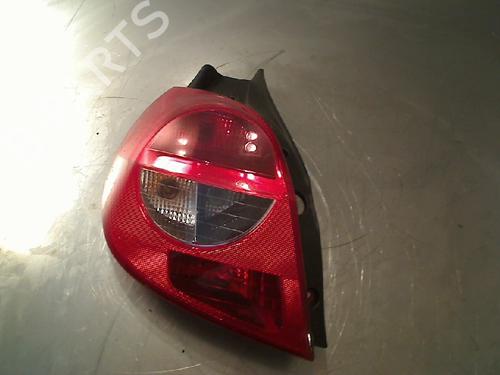 left-taillight-renault-clio-iii-br01-cr01-2005-2006-2007-2008-2009-2010-2011-2012-2013-2014-34676918 main image